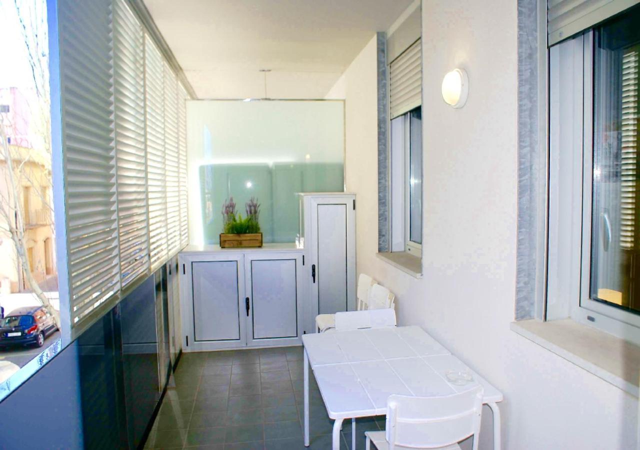 Carmed Homely Apartment By Hlclub Agency ヴィラノヴァ・イ・ラ・ジェルトル エクステリア 写真
